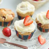 Strawberries and Cream Cupcakes 4